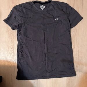 Hollister Men's Charcoal Tee